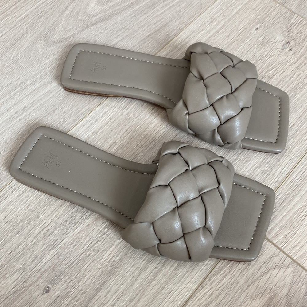 Grey Square Toe Sandal